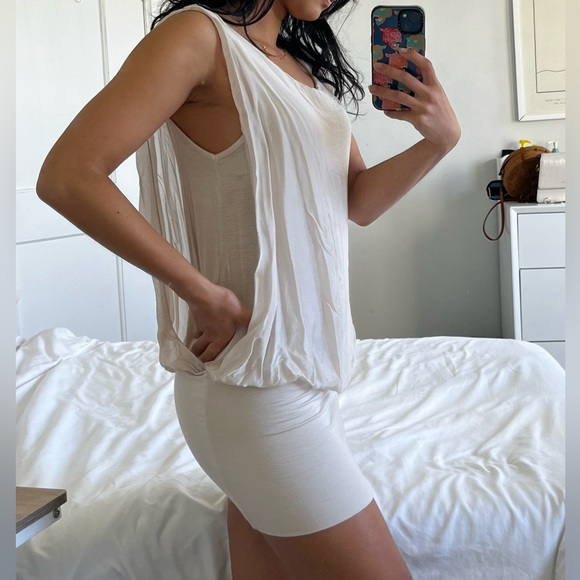 Cream silk draped dress size S - Picture 3 of 3